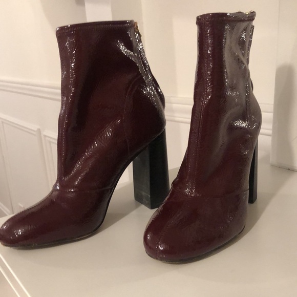 Heels - Picture 6 of 6